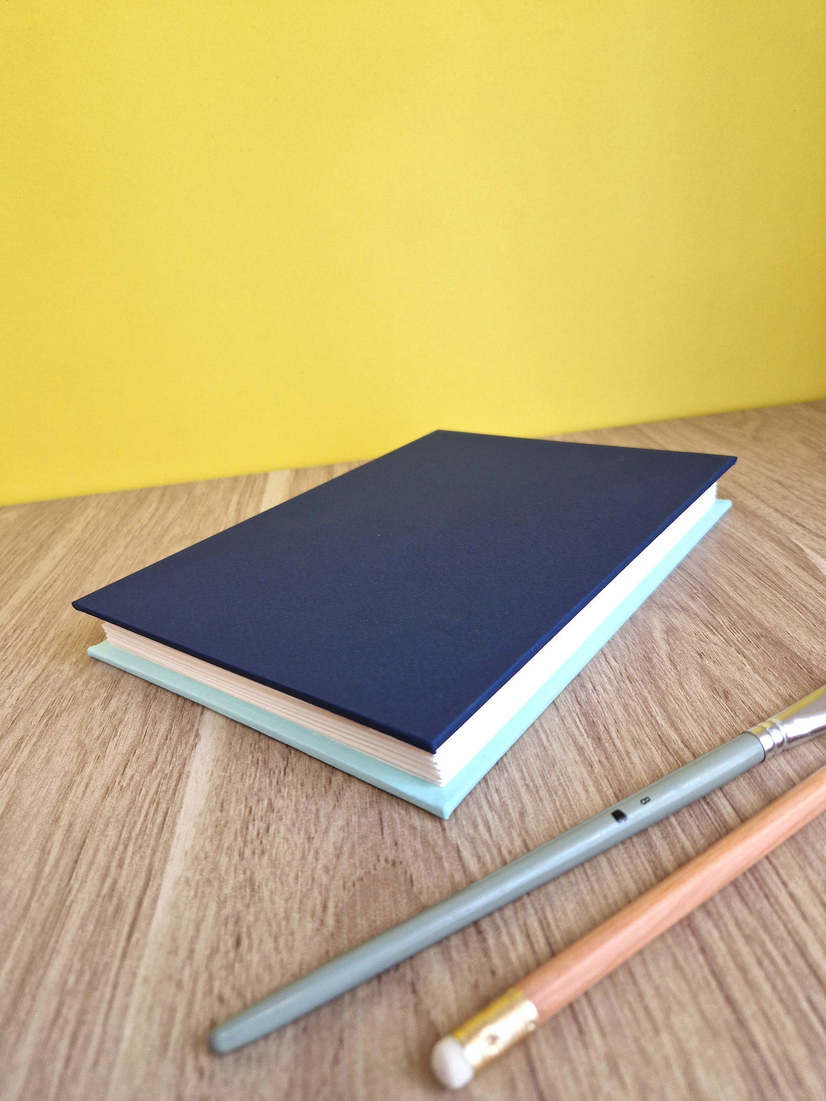 Carnet A5 aquarelle – Bleu marine & Bleu céleste