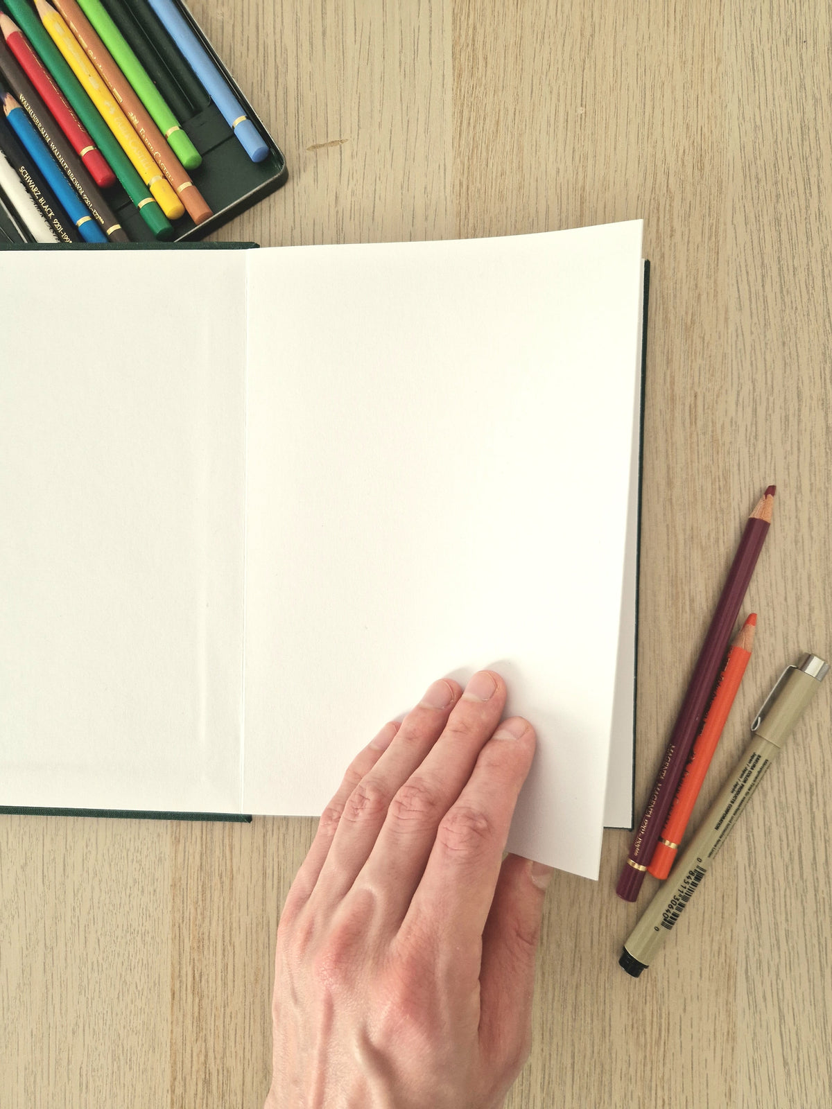 Constelle – Carnet accordéon A5 multi-techniques
