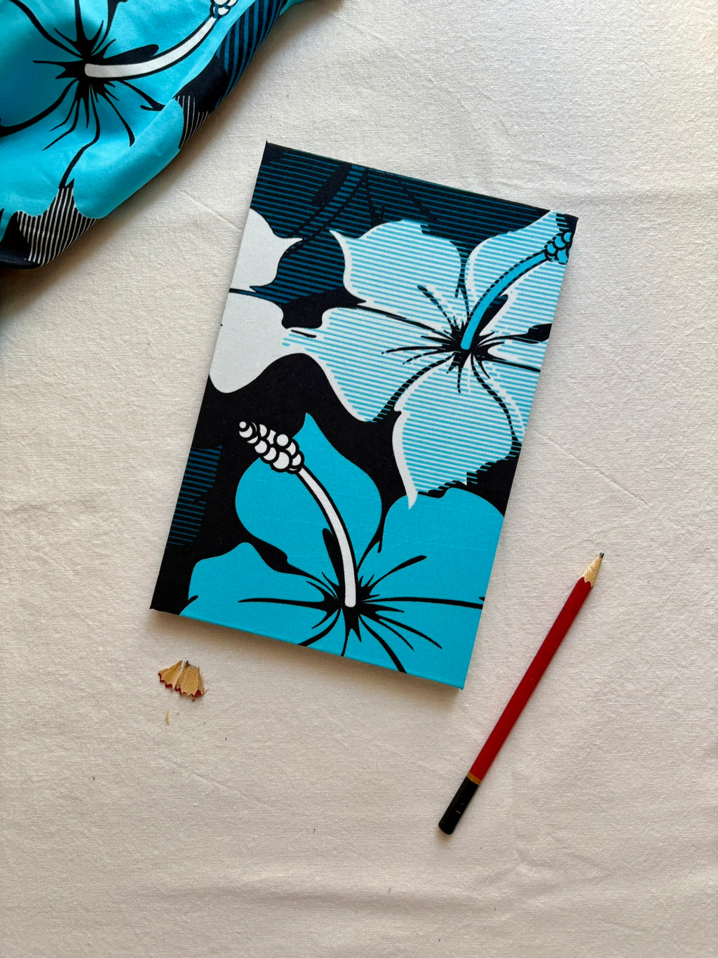 Fleurs marine – Carnet accordéon A5 multi-techniques